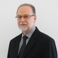 Prof. Dr. Adilson Caldeira, PhD